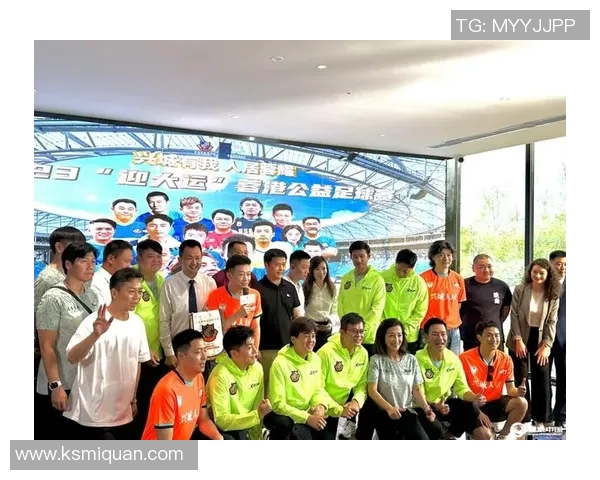 中国足球明星健身秘诀揭秘助力职业生涯与健康生活双丰收